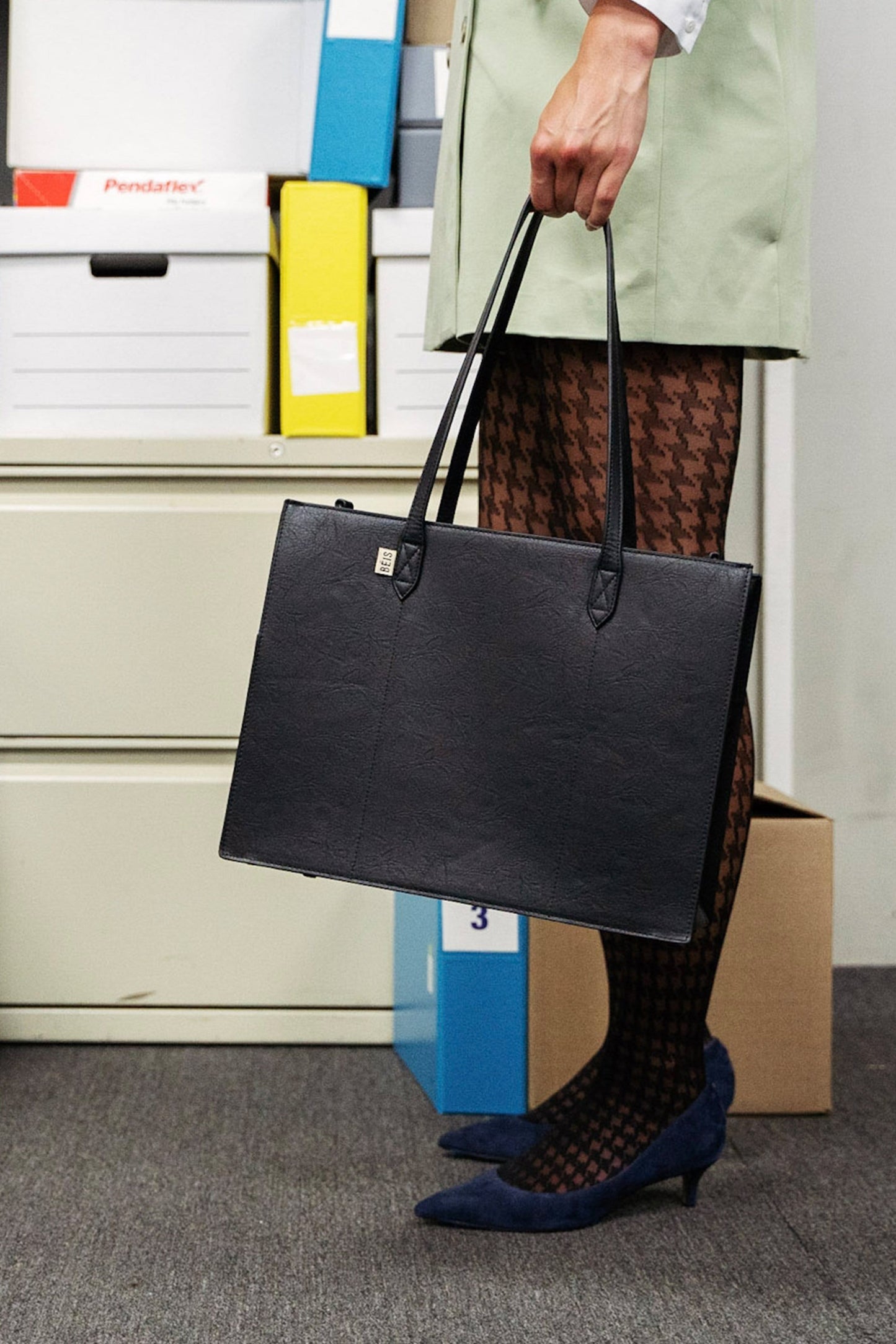 Resale The Work Tote in Black