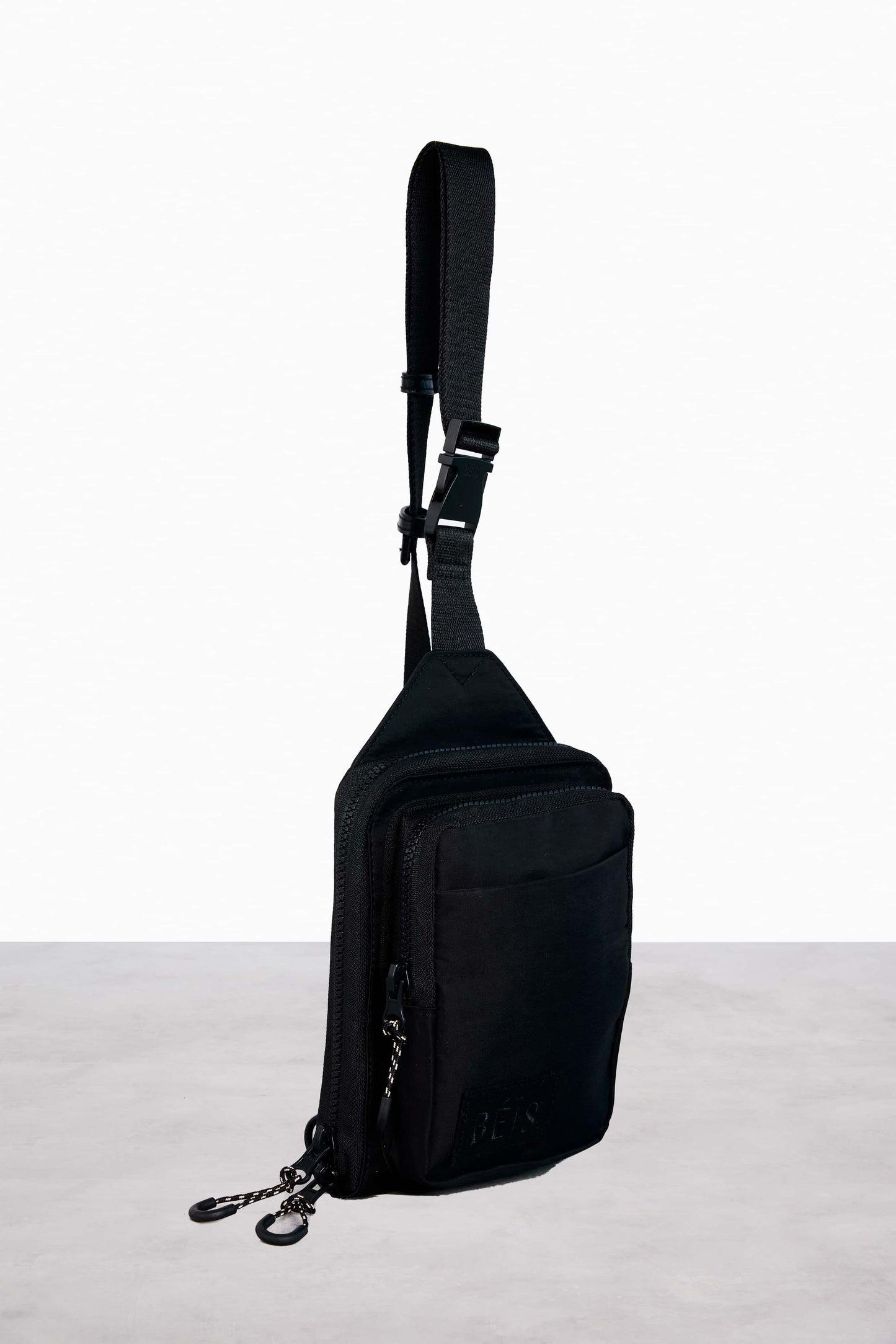 Resale The Sport Sling in Black