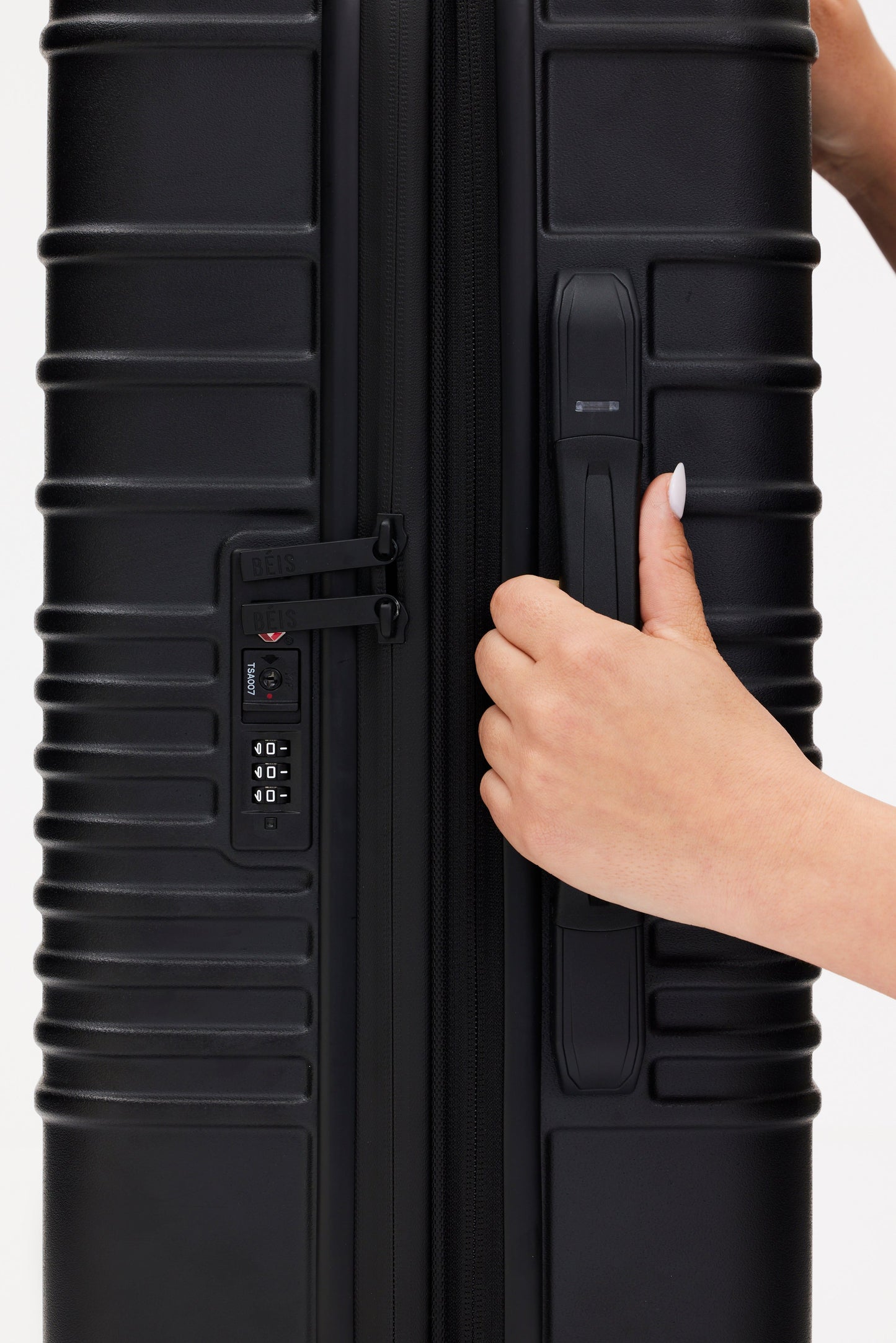 Resale The Carry-On Roller in All Black