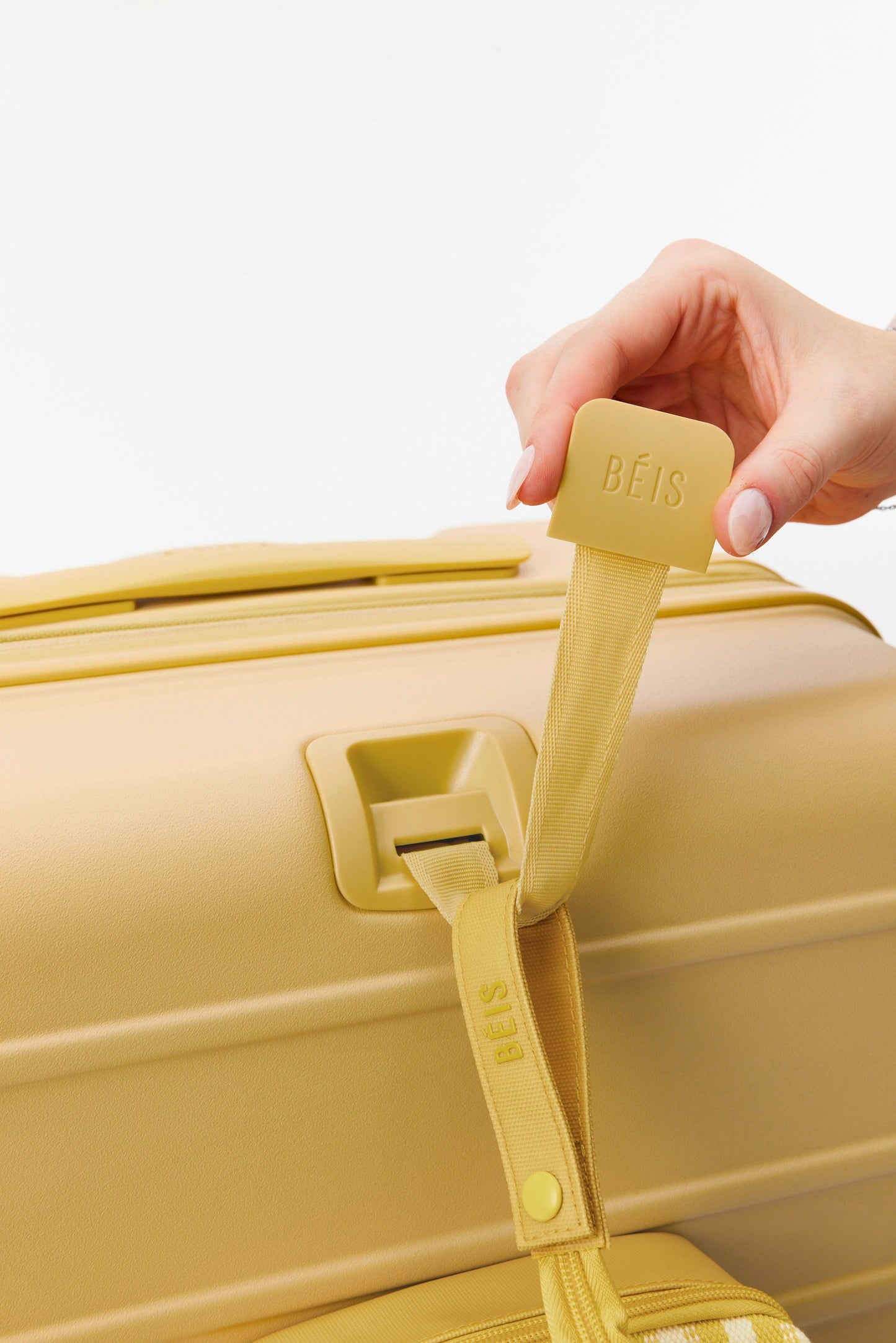 Resale The Carry-On Roller in Honey