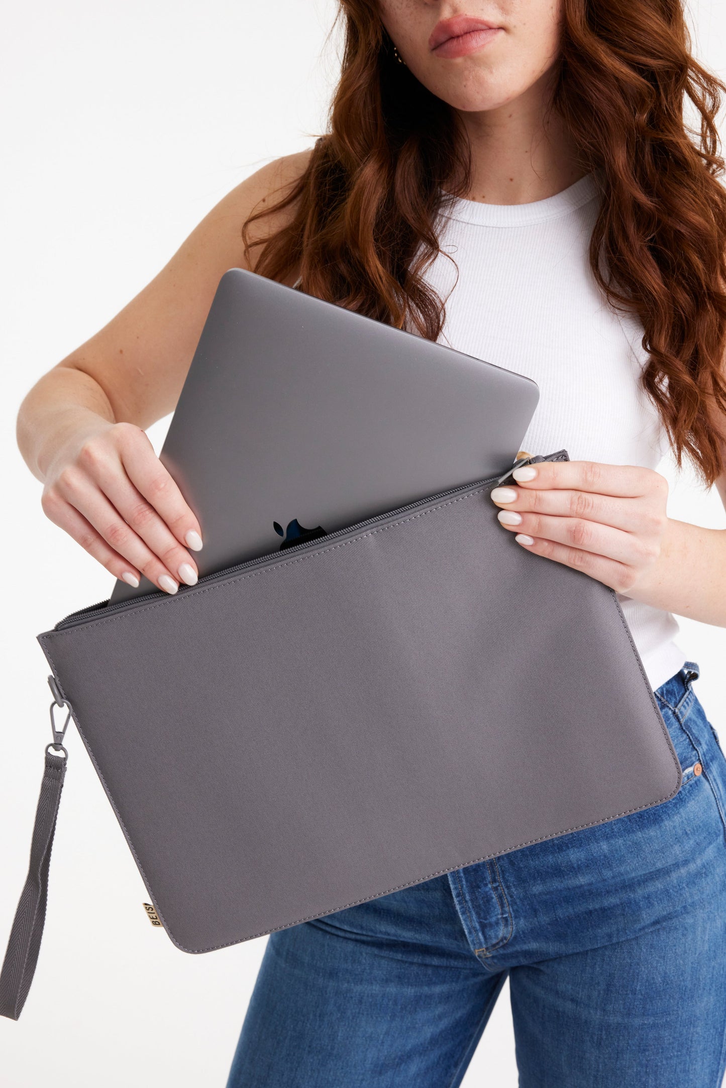 Resale The BÉISics Laptop Pouch in Grey