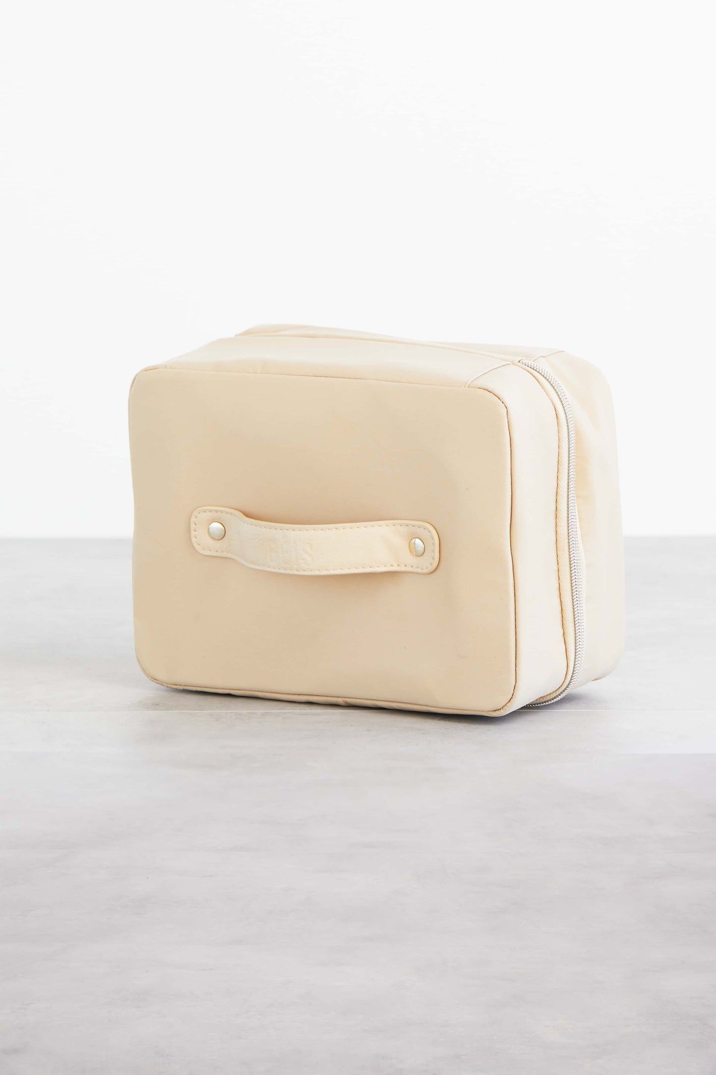 Resale The Hanging Cosmetic Case in Beige