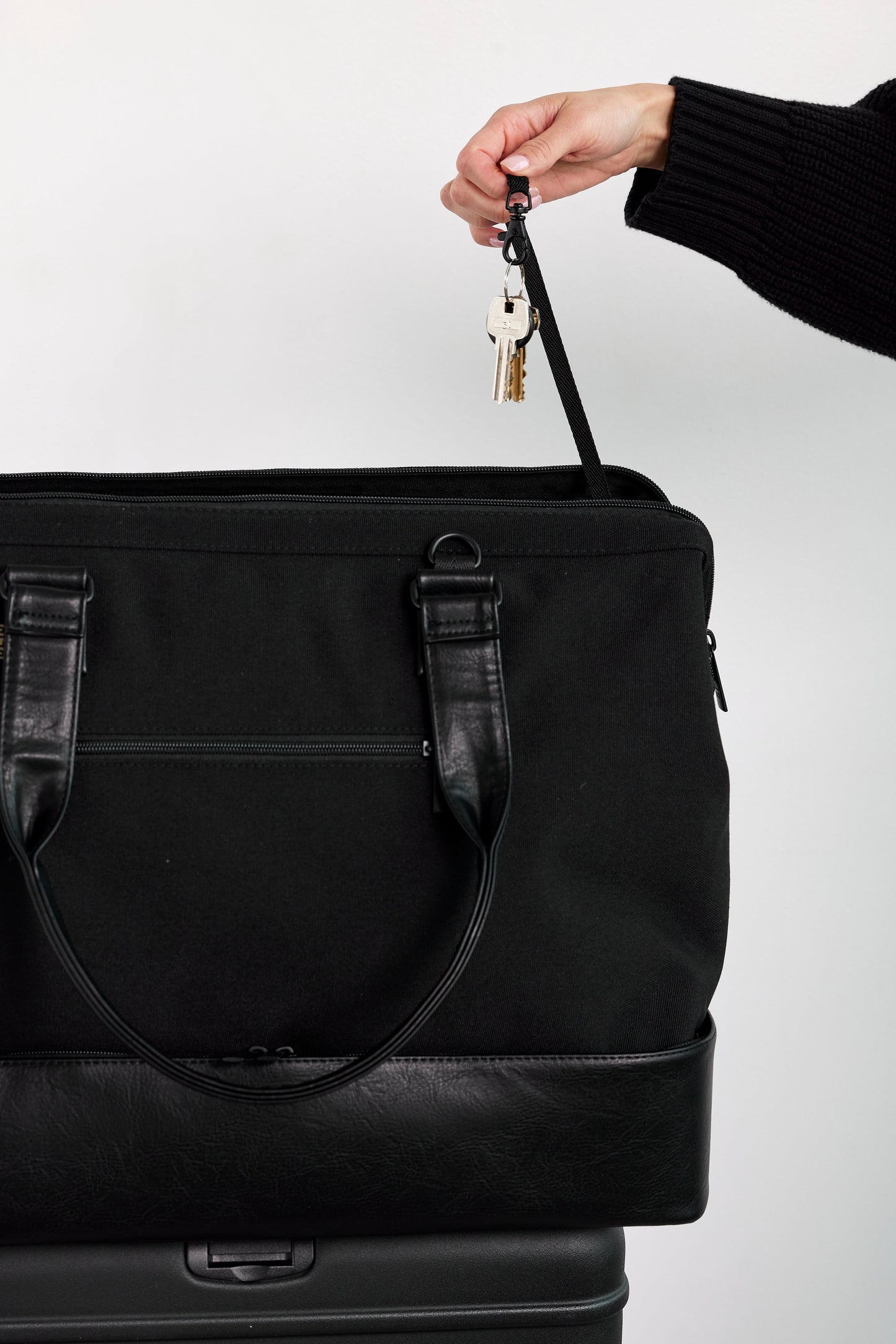 The Weekender in Black